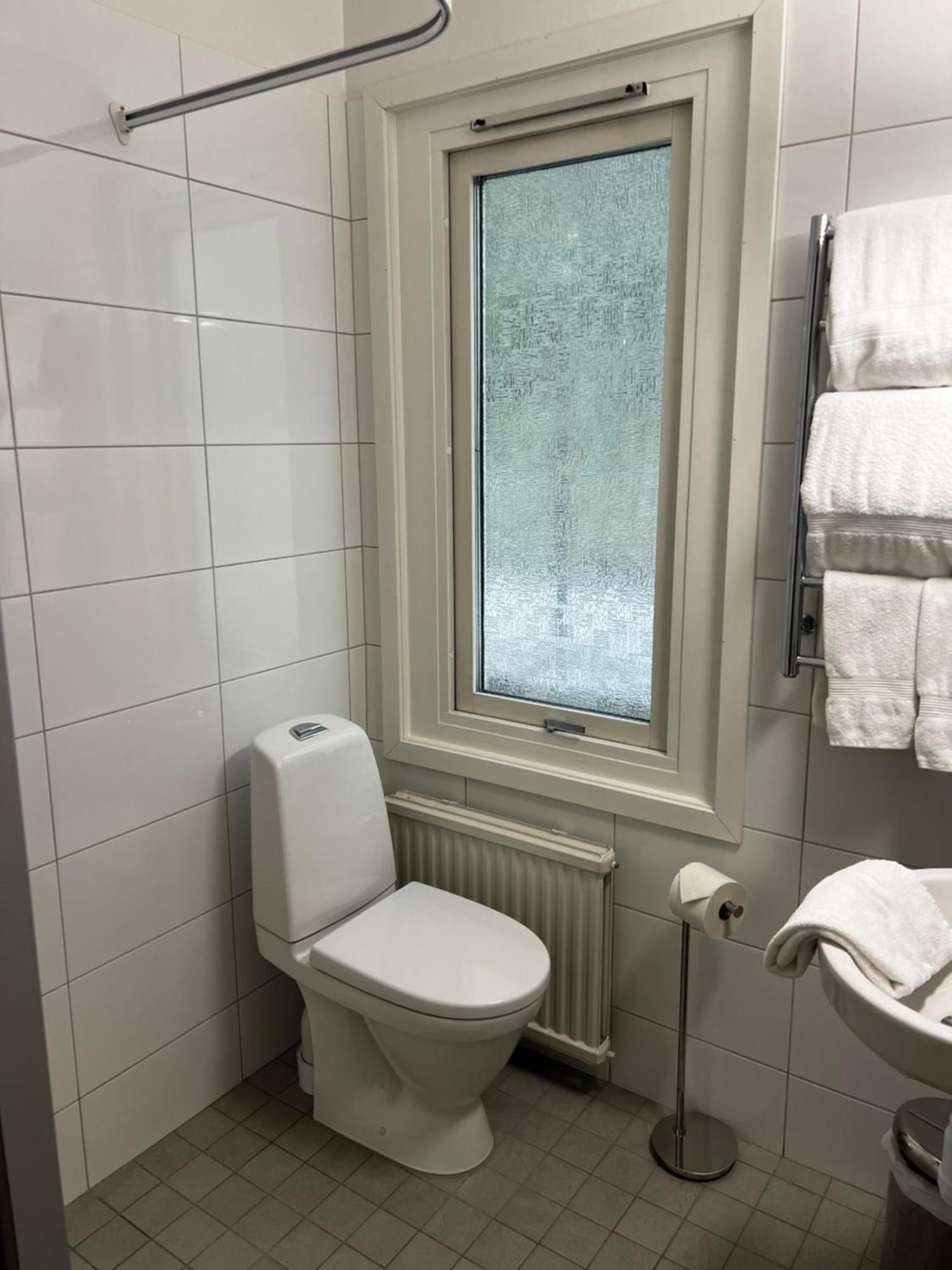 Ewa & Maude Hotel Gothenburg Ngoại thất bức ảnh